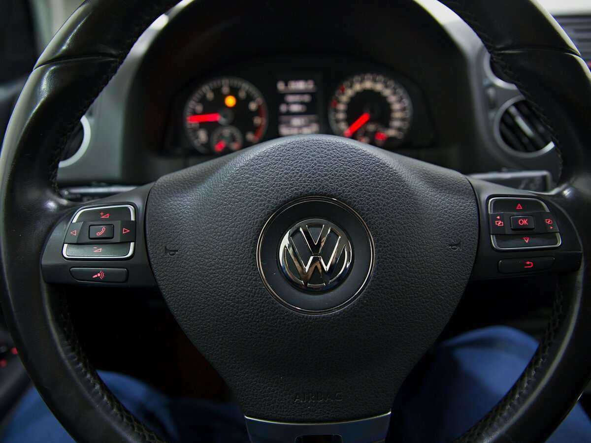 Volkswagen Golf Plus, 2011 Фото №8