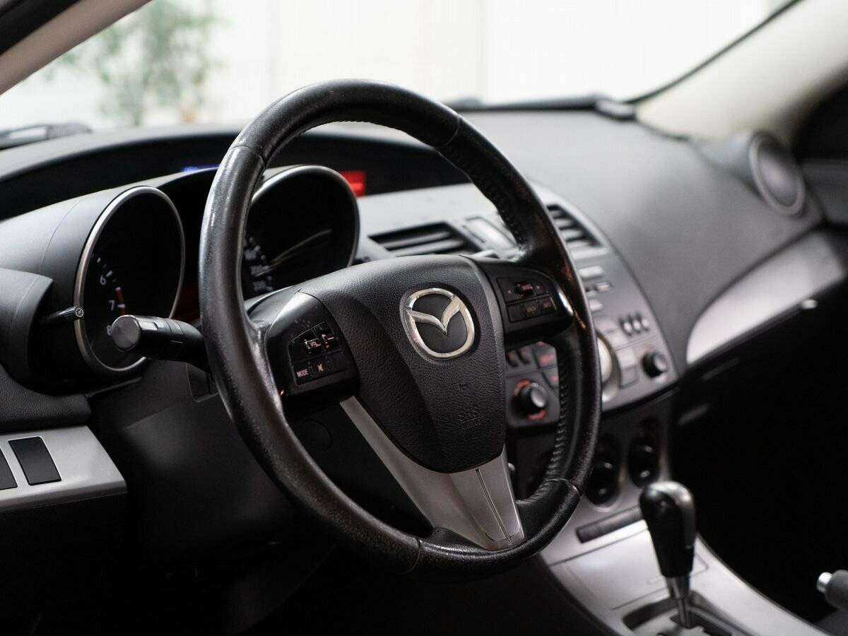 Mazda 3, 2011 Фото №5