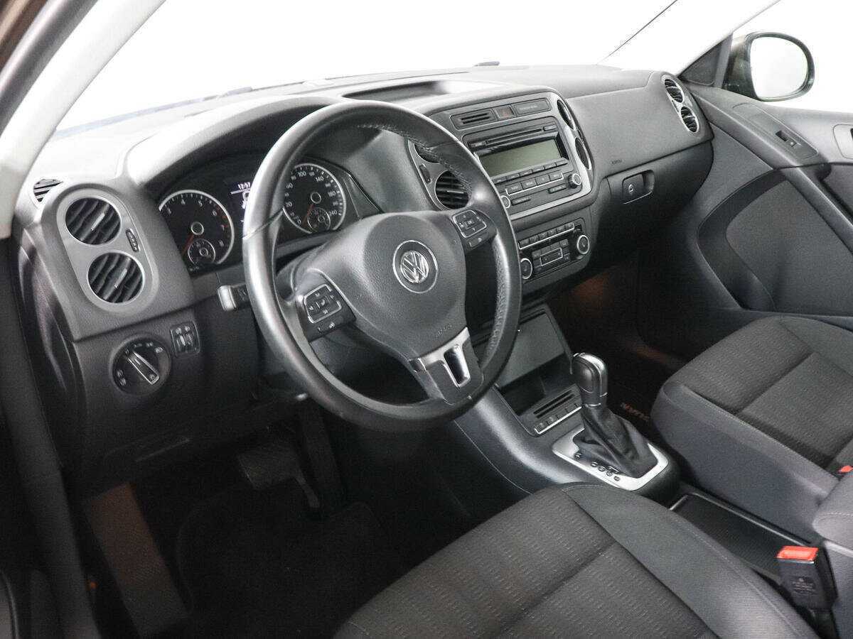 Volkswagen Tiguan, 2015 Фото №9