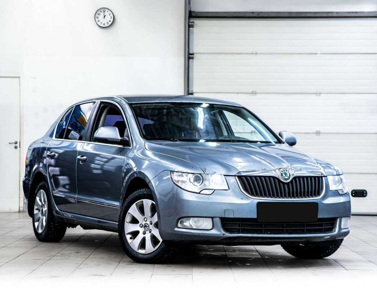 Skoda Superb DSG, 2011 Фото №2