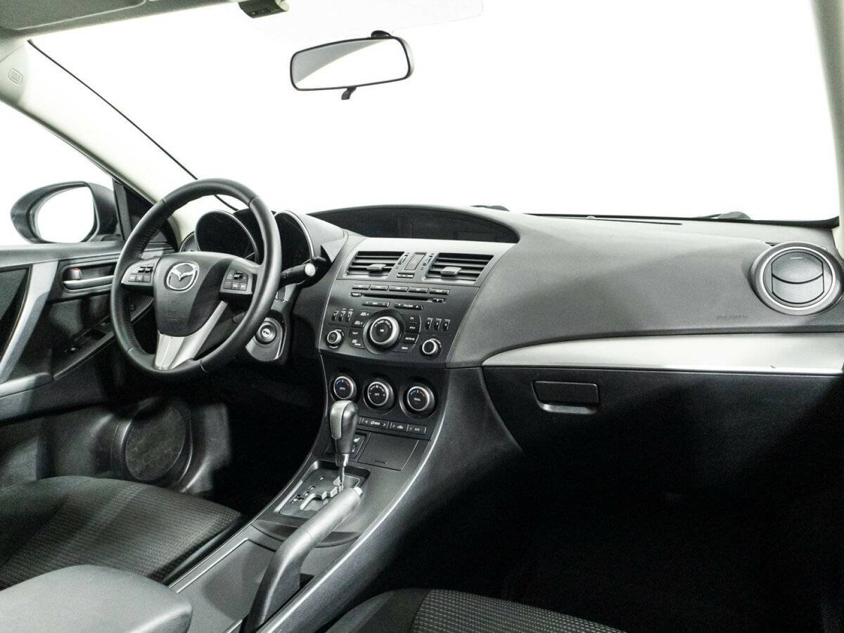 Mazda 3, 2011 Фото №9