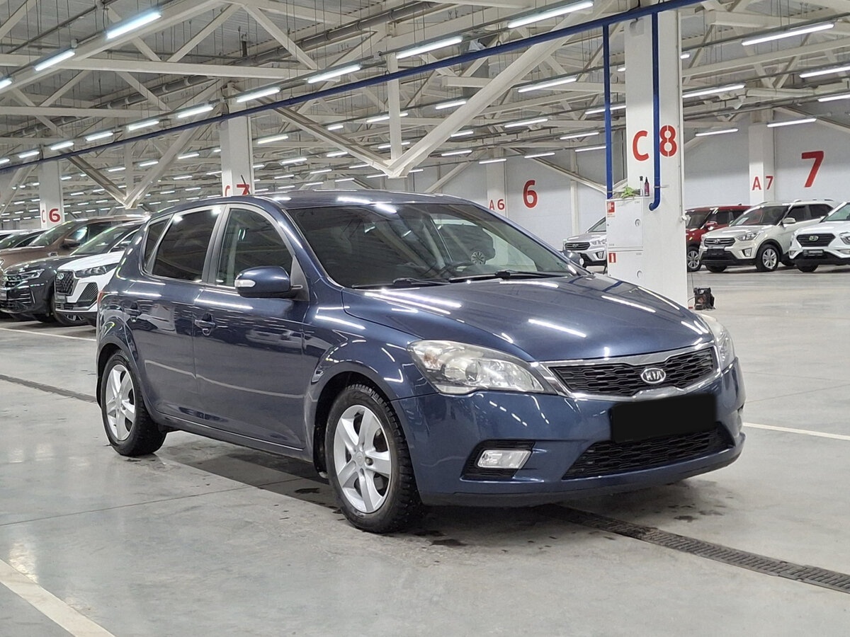 Kia Ceed I Рестайлинг, 2011 Фото №3