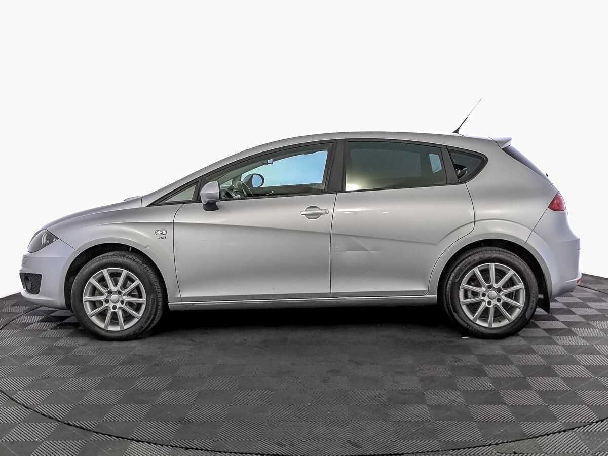 SEAT Leon, 2012 Фото №8