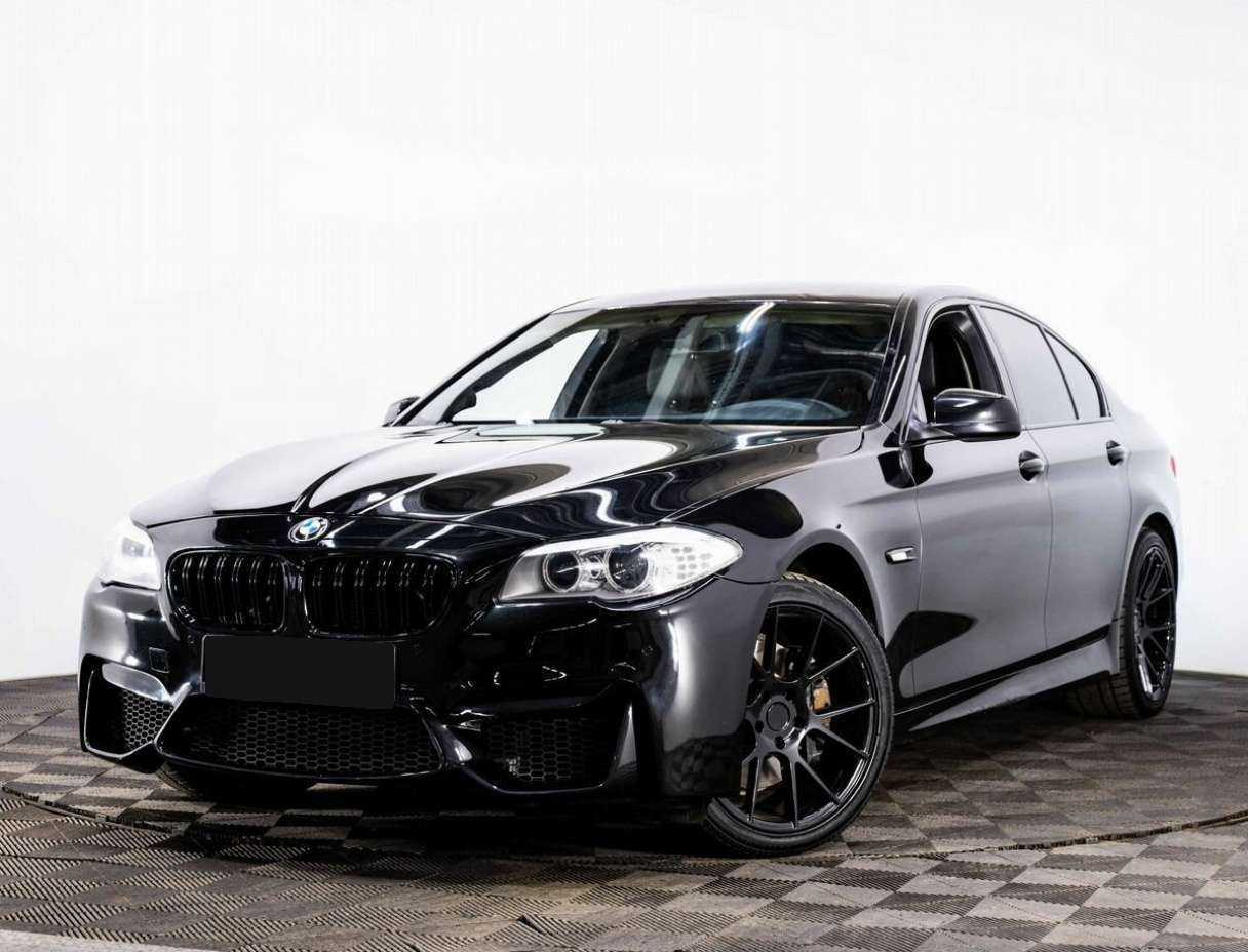 BMW 5 серии 528i, 2012 Фото №1