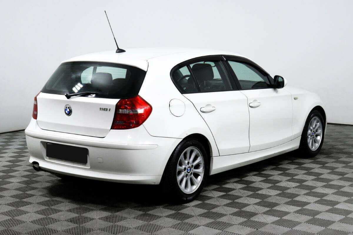 BMW 1 серии 116i, 2010 Фото №5