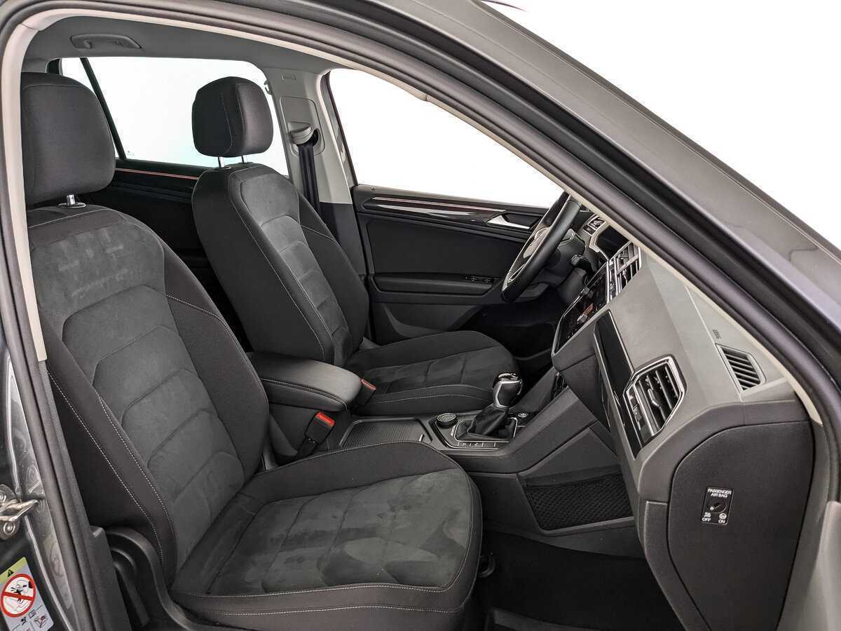 Volkswagen Tiguan, 2021 Фото №20