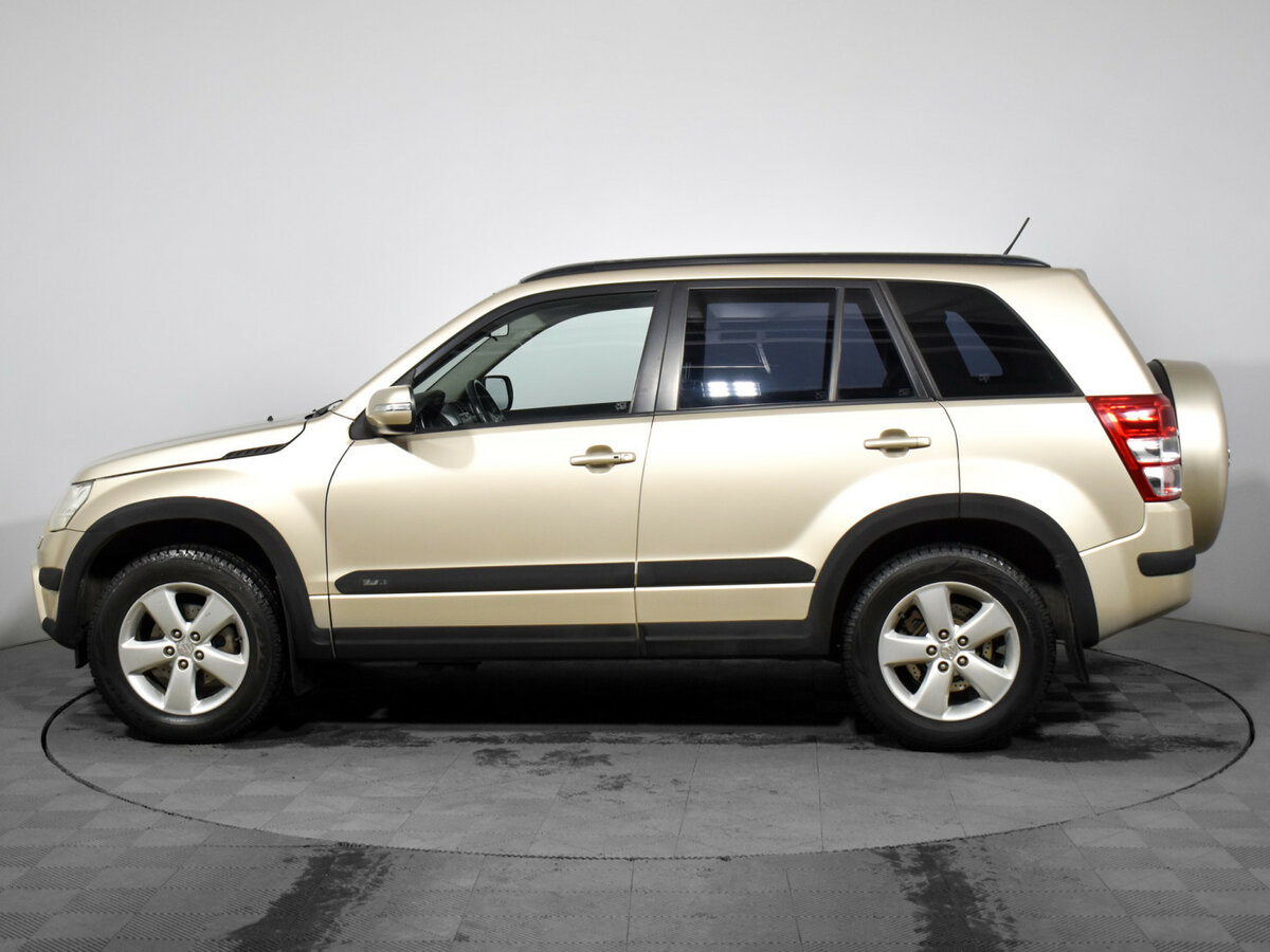 Suzuki Grand Vitara II Рестайлинг, 2010 Фото №8