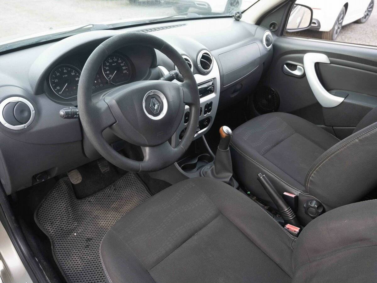 Renault Sandero Stepway, 2011 Фото №8