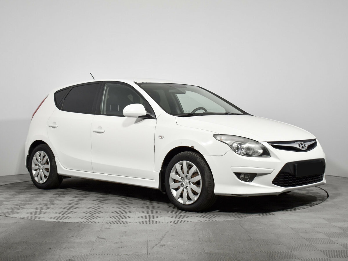 Hyundai i30 I Рестайлинг, 2011 Фото №3