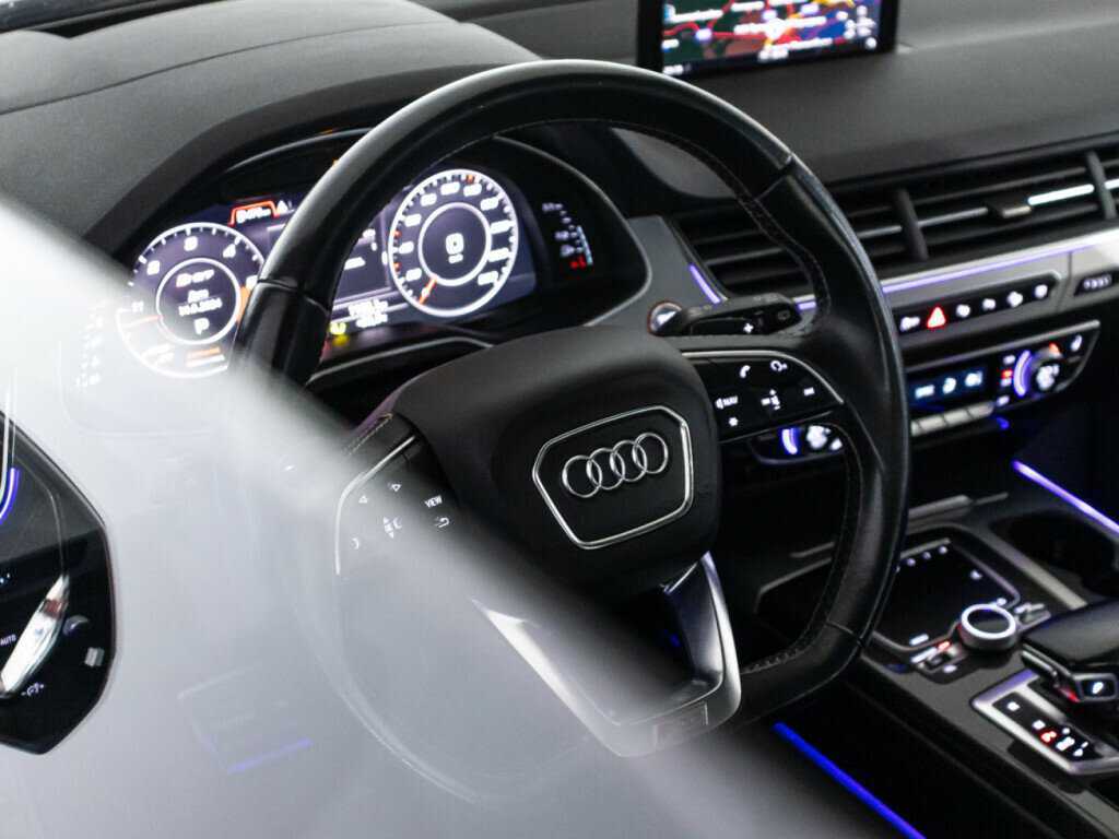 Audi SQ7, 2018 Фото №33