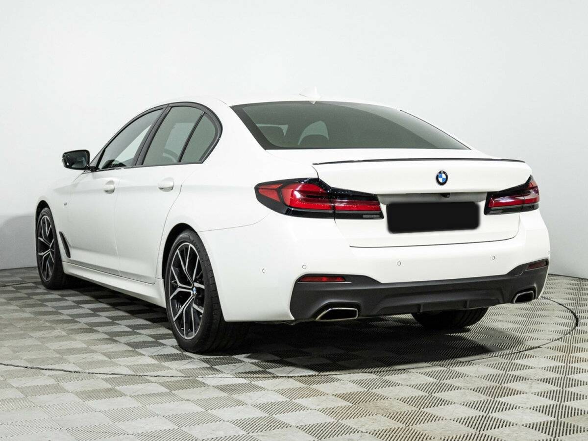 BMW 5 серии 530i xDrive VII (G30/G31/G38) Рестайлинг, 2022 Фото №6