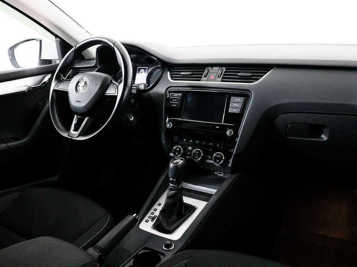 Skoda Octavia, 2020 Фото №9