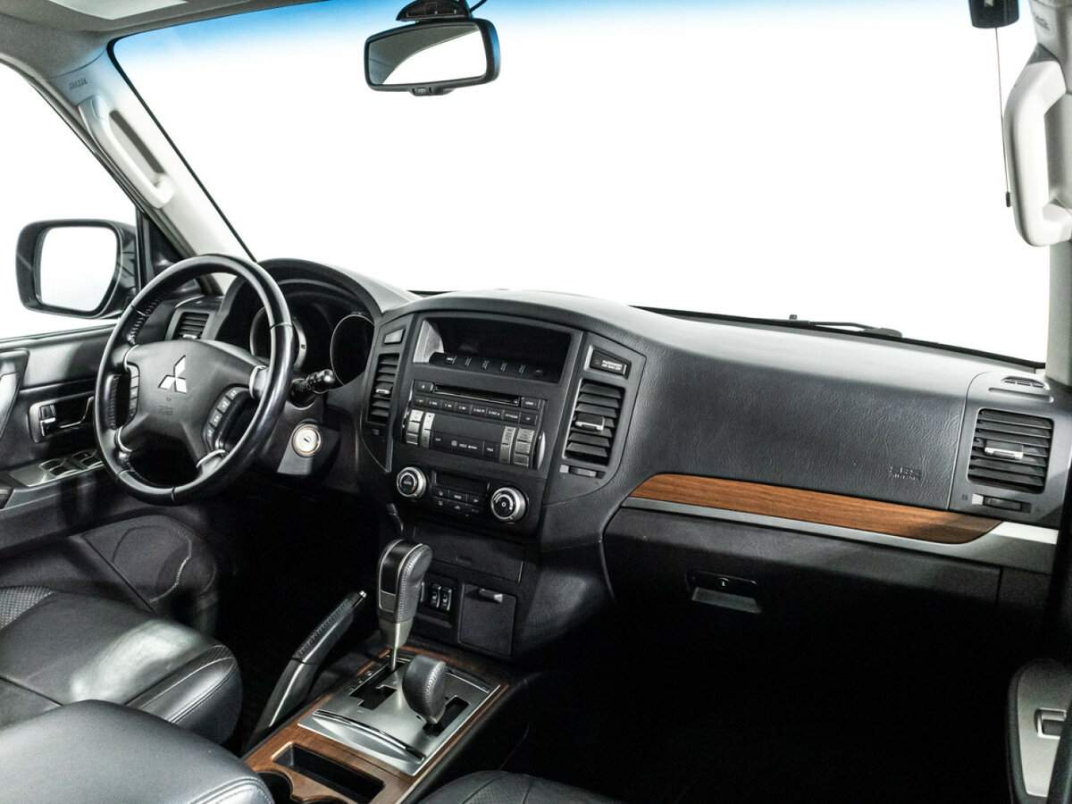 Mitsubishi Pajero, 2007 Фото №9