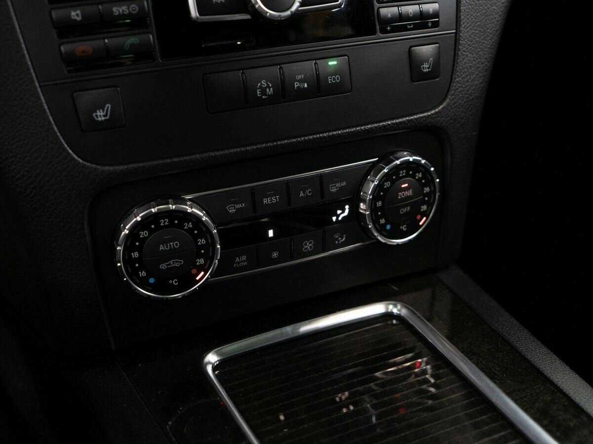 Mercedes-Benz GLK-Класс 350, 2012 Фото №13