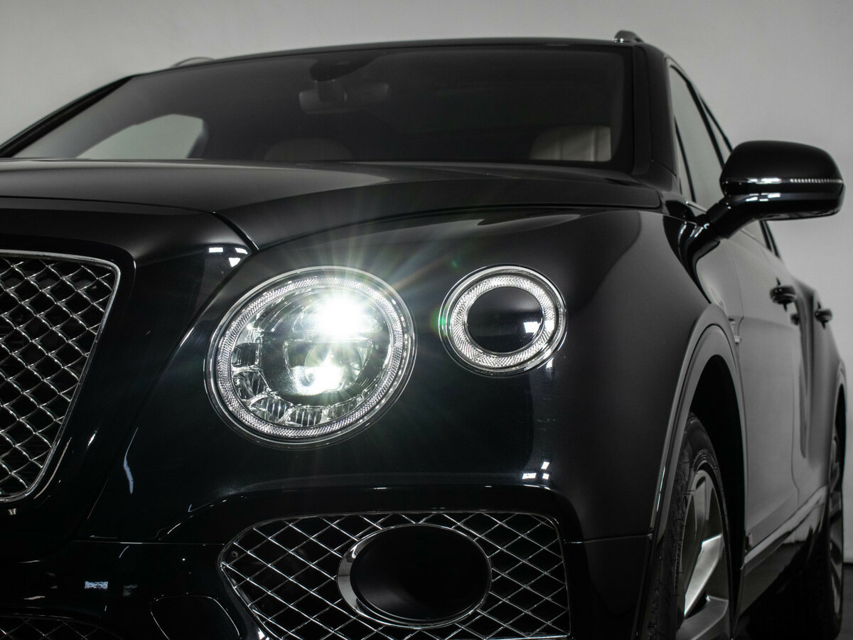 Bentley Bentayga I, 2016 Фото №25