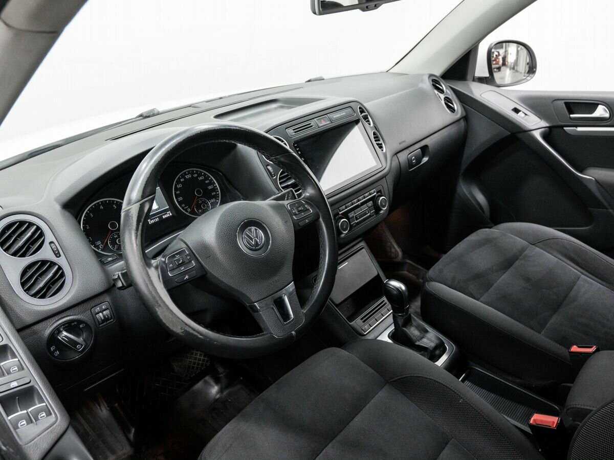 Volkswagen Tiguan, 2011 Фото №14