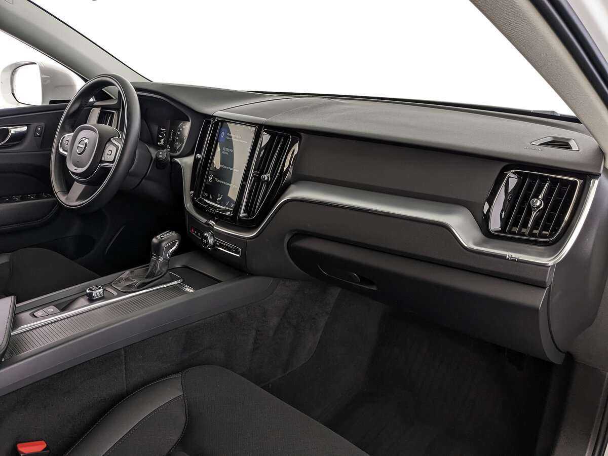 Volvo XC60, 2019 Фото №9