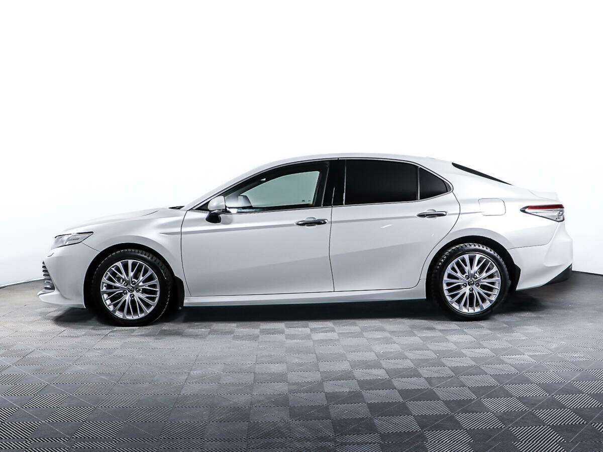 Toyota Camry, 2018 Фото №8
