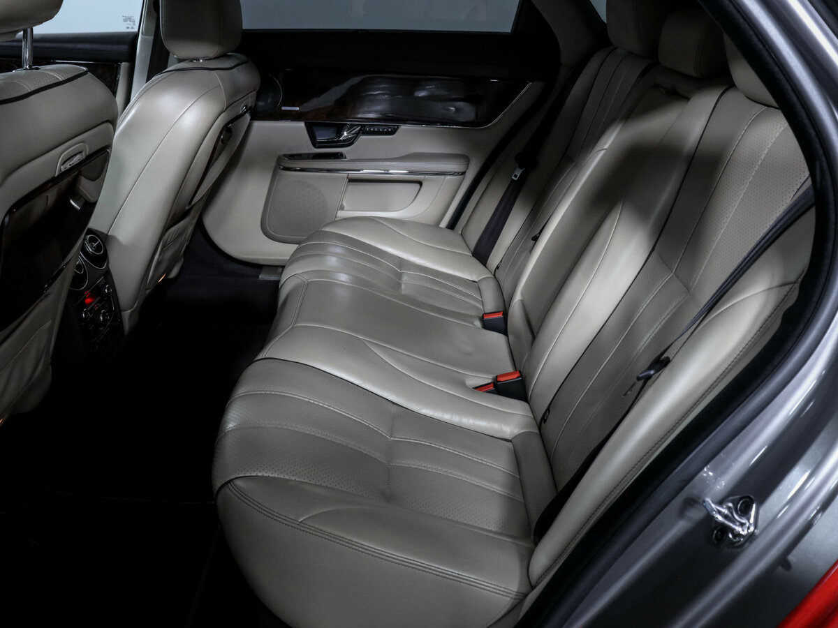 Jaguar XJ IV (X351), 2011 Фото №8