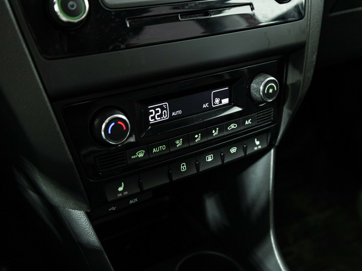 Skoda Rapid I, 2016 Фото №16