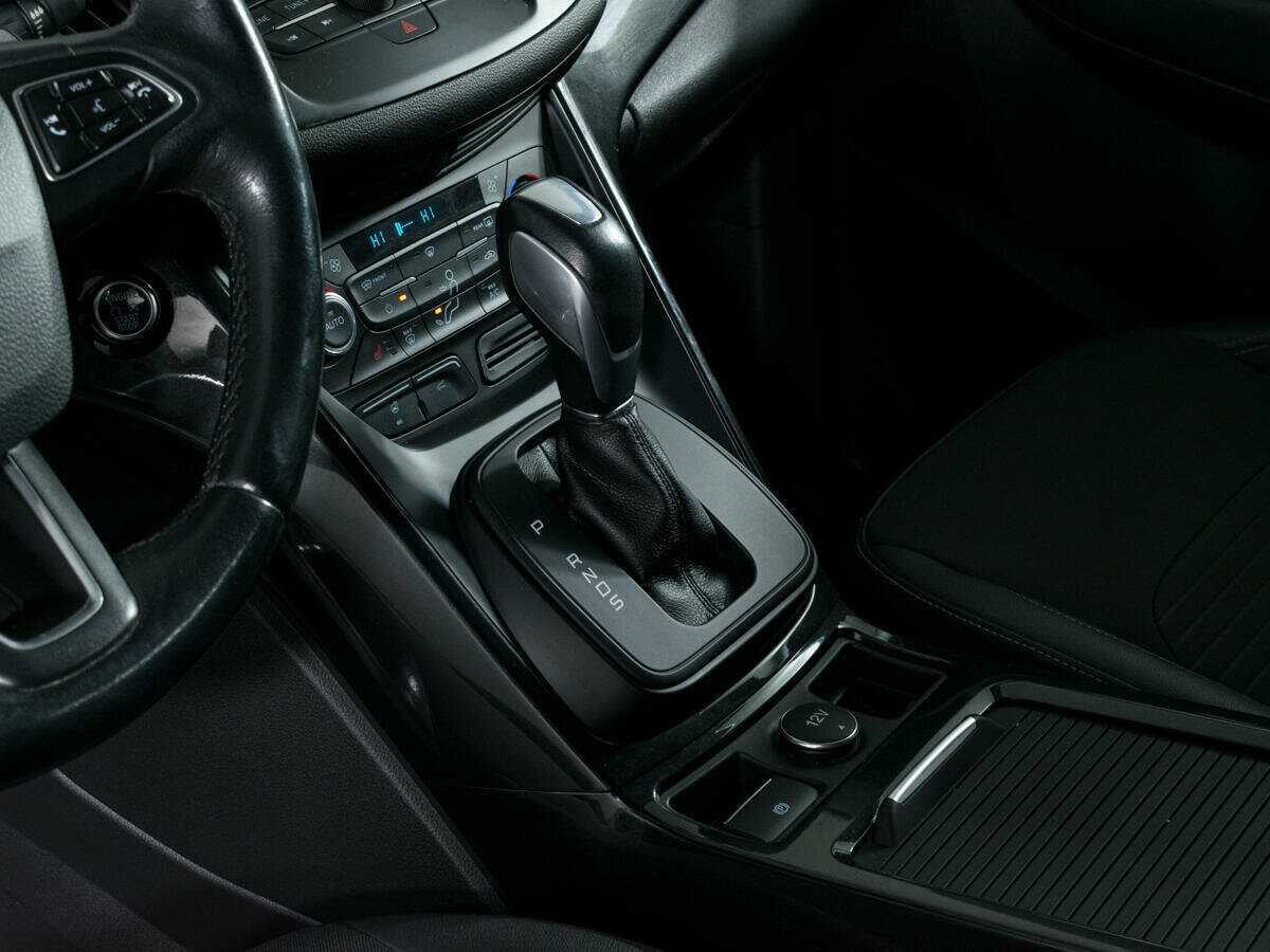 Ford Kuga, 2017 Фото №13