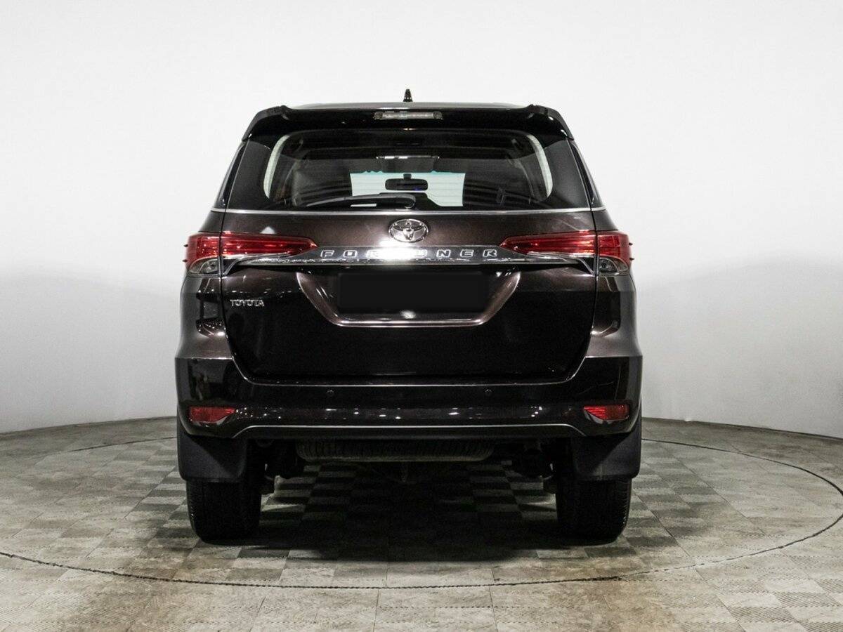 Toyota Fortuner, 2017 Фото №6
