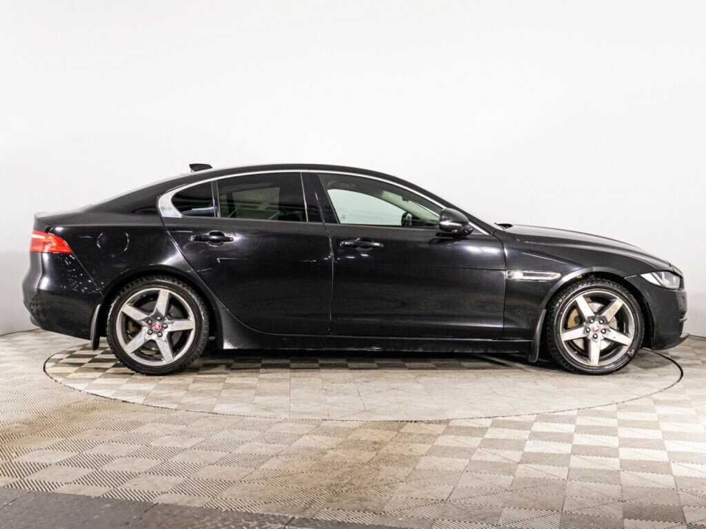 Jaguar XE, 2017 Фото №4