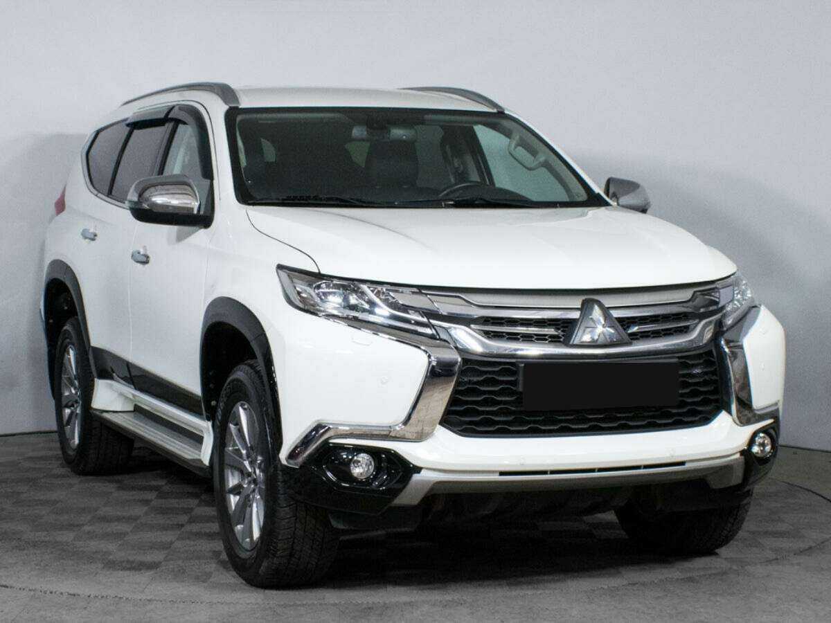 Mitsubishi Pajero Sport, 2018 Фото №3