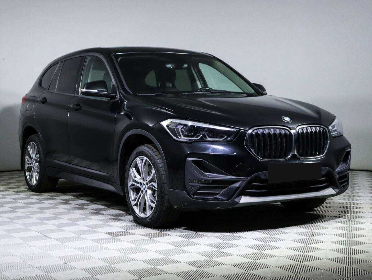 BMW X1 20i xDrive, 2019 Фото №3