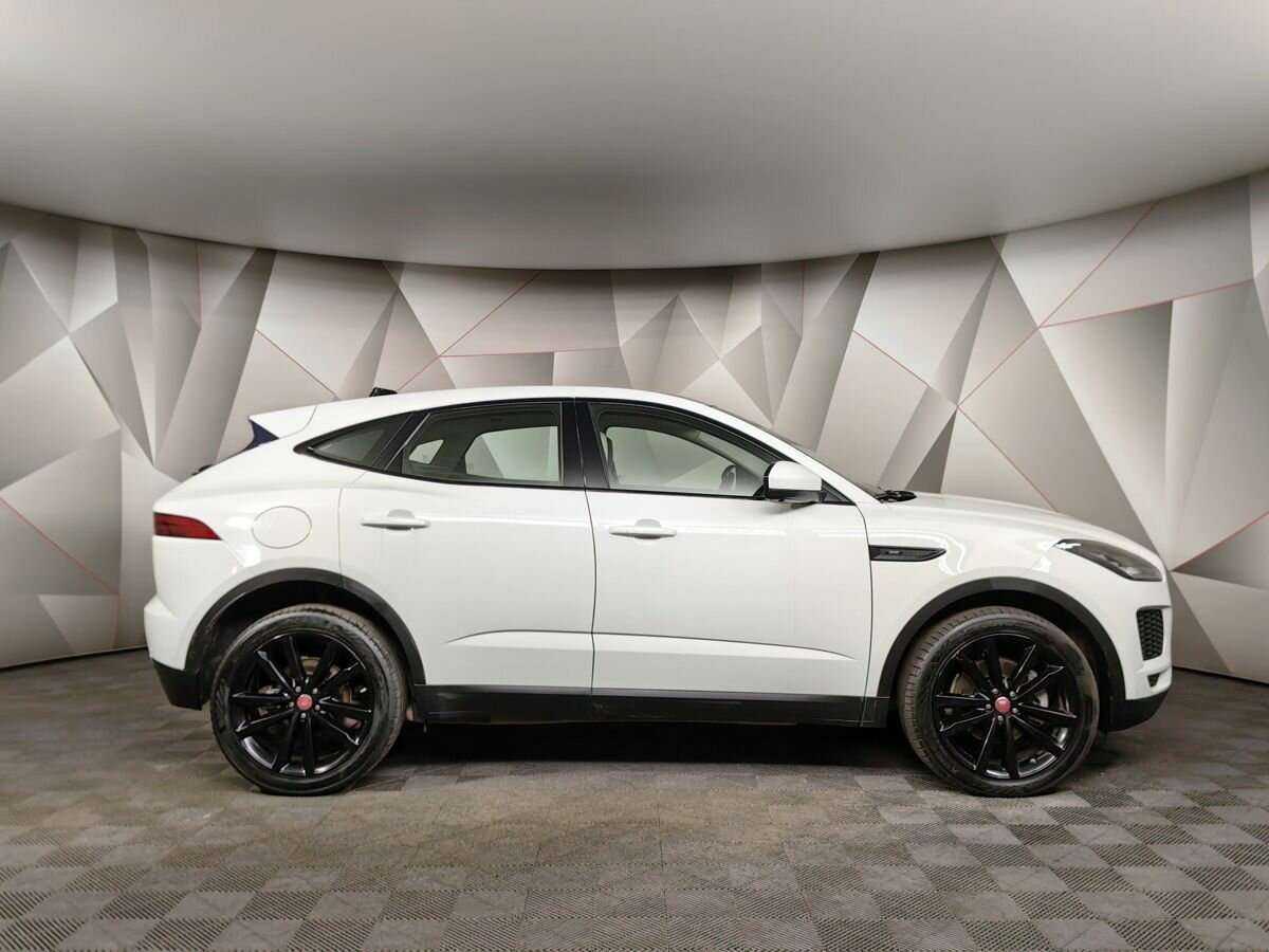 Jaguar E-Pace, 2018 Фото №6
