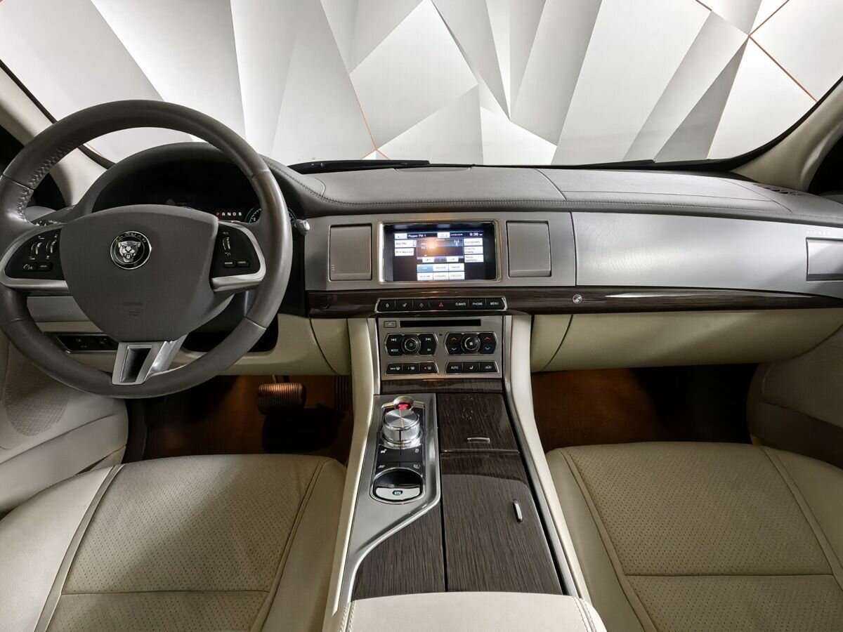 Jaguar XF, 2014 Фото №10
