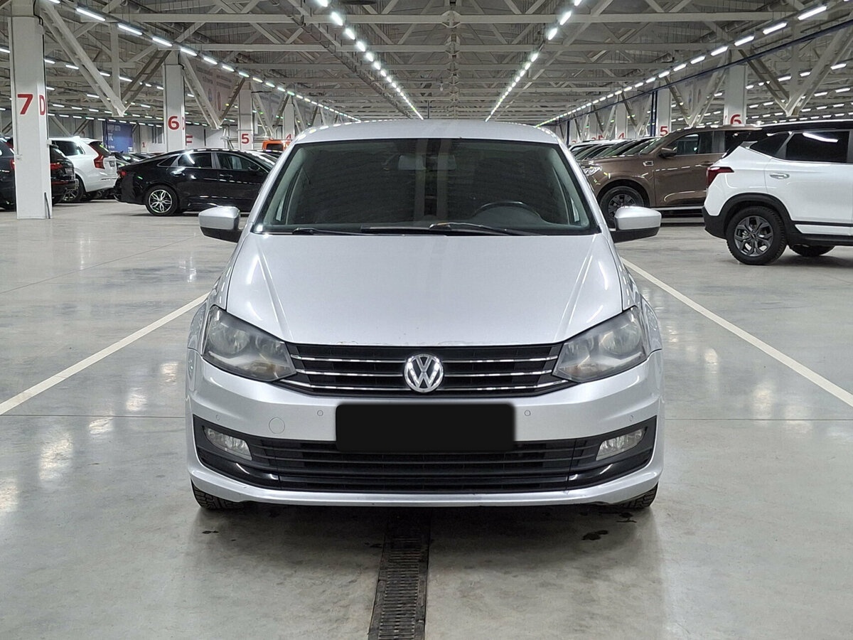Volkswagen Polo V Рестайлинг, 2015 Фото №2
