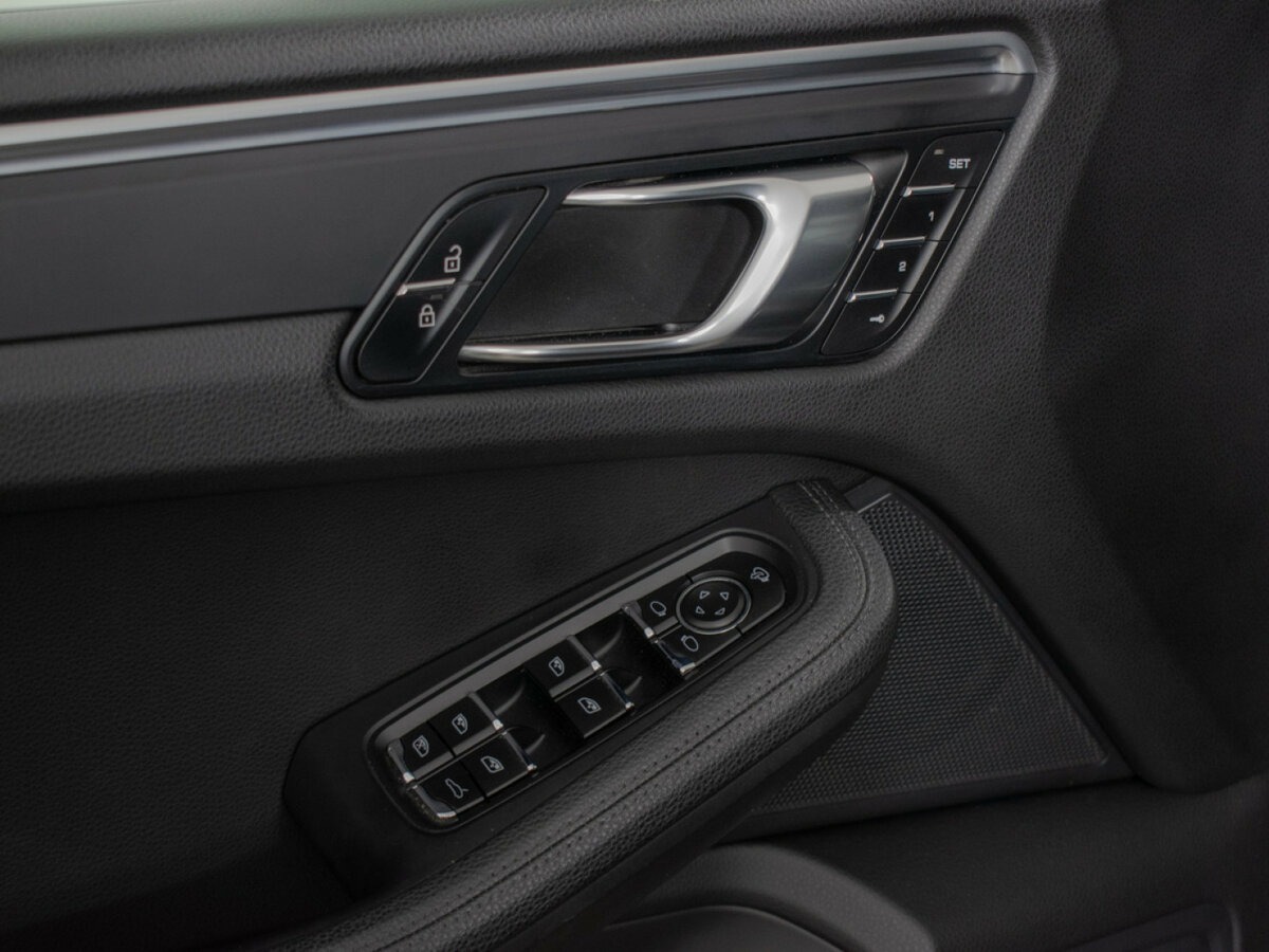 Porsche Macan I Рестайлинг, 2019 Фото №16