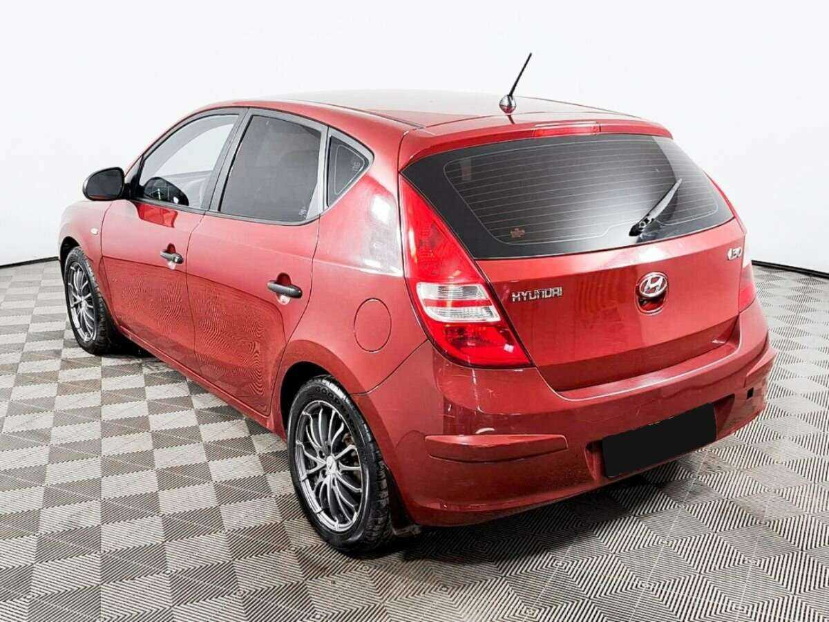 Hyundai i30, 2009 Фото №7