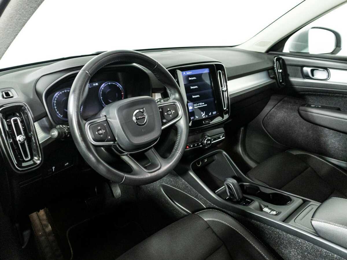 Volvo XC40, 2019 Фото №11