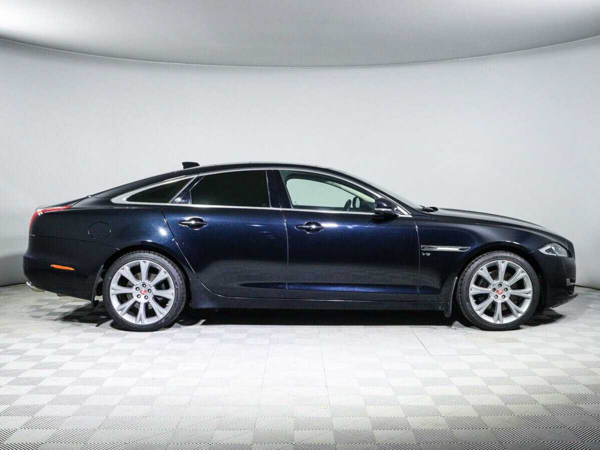 Jaguar XJ SWB, 2018 Фото №4