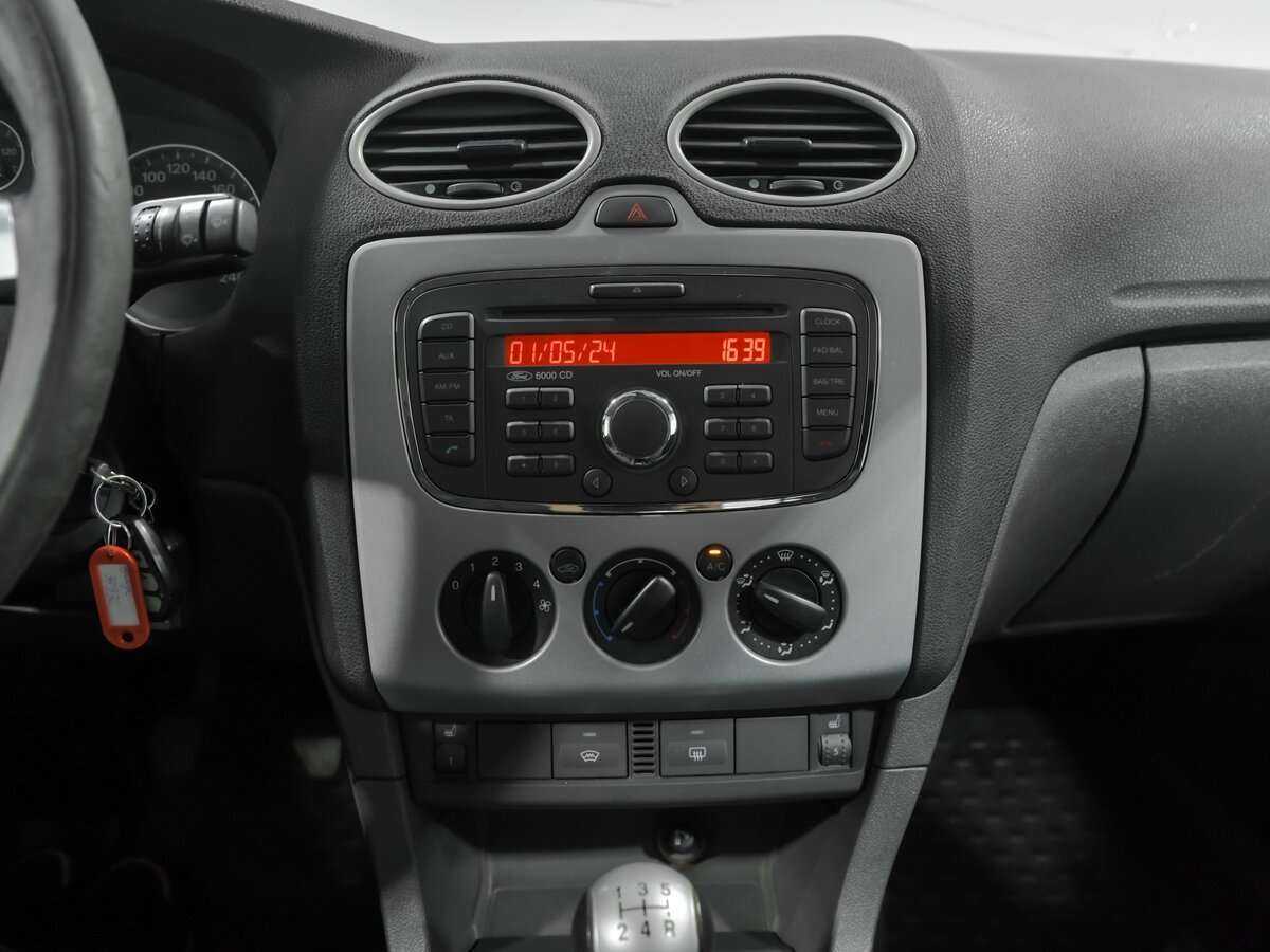 Ford Focus, 2008 Фото №8