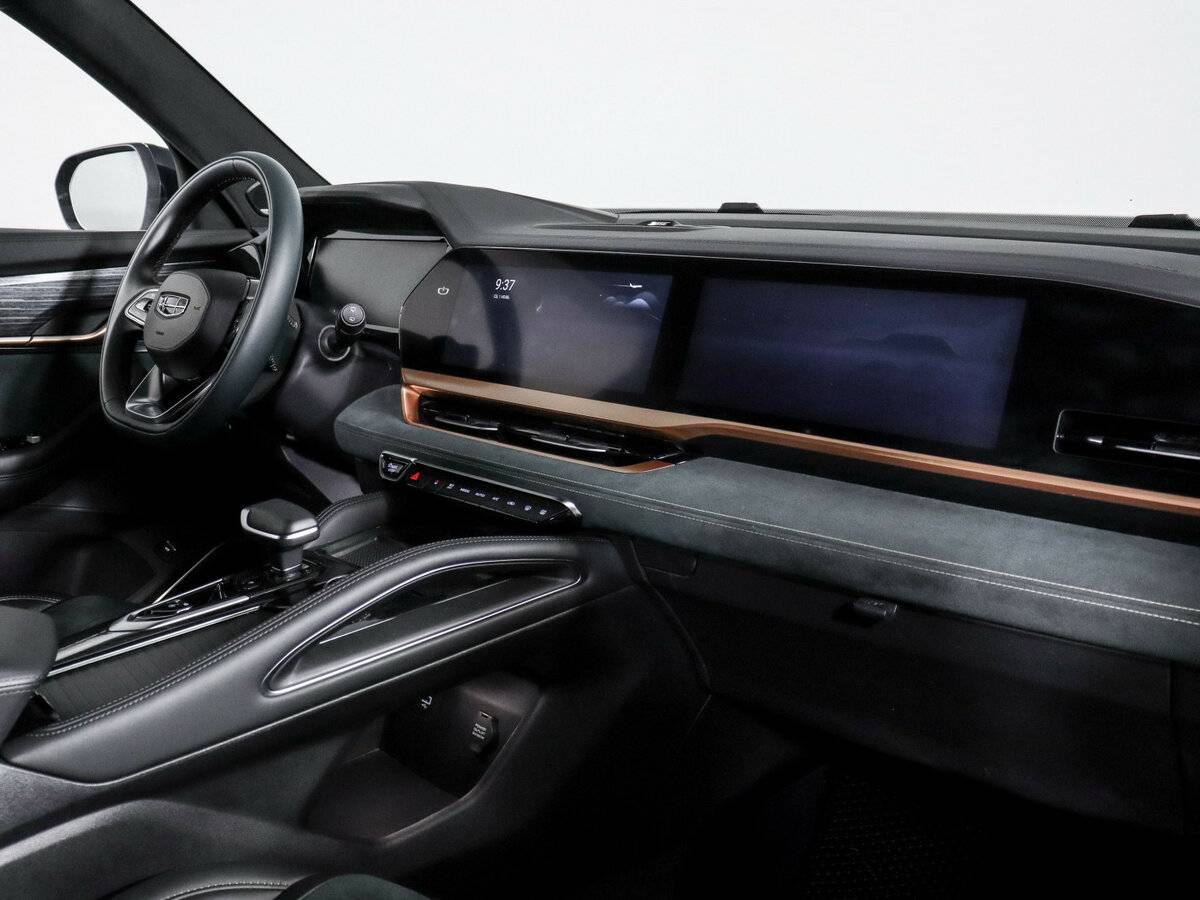 Geely Monjaro I, 2023 Фото №7
