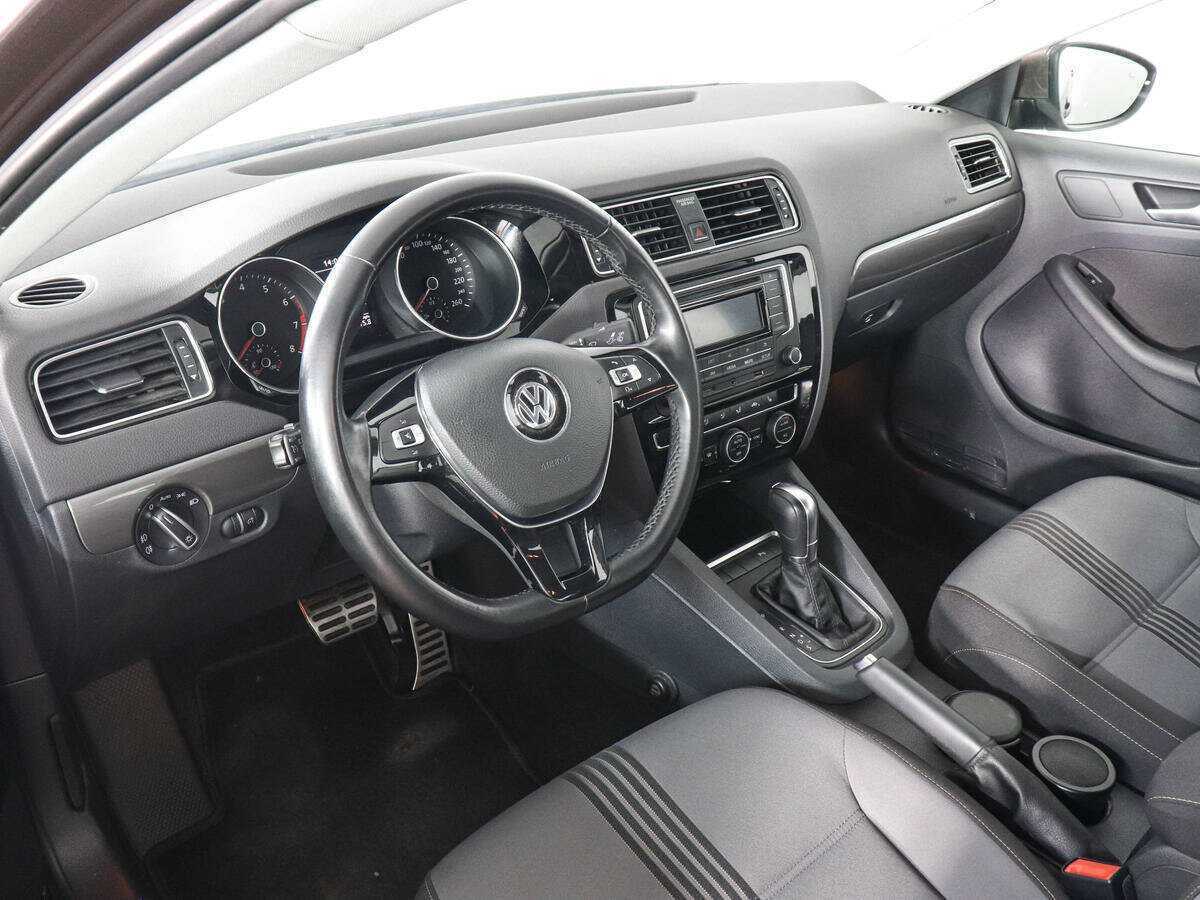 Volkswagen Jetta, 2017 Фото №9