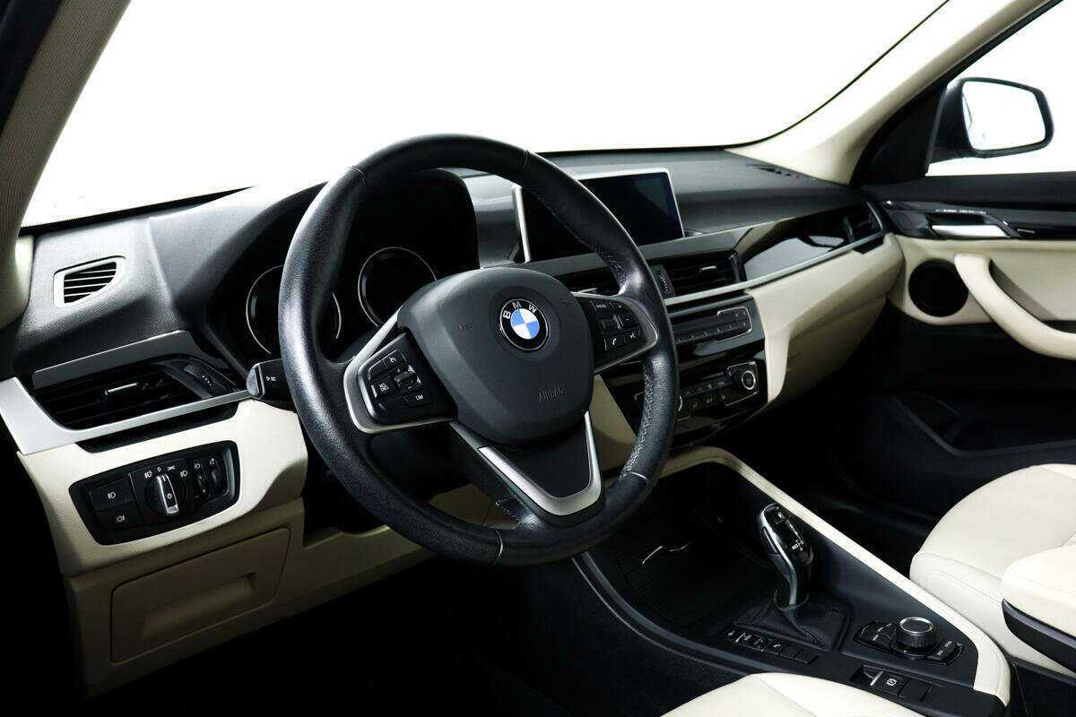 BMW X1 Long 20Li sDrive, 2020 Фото №13