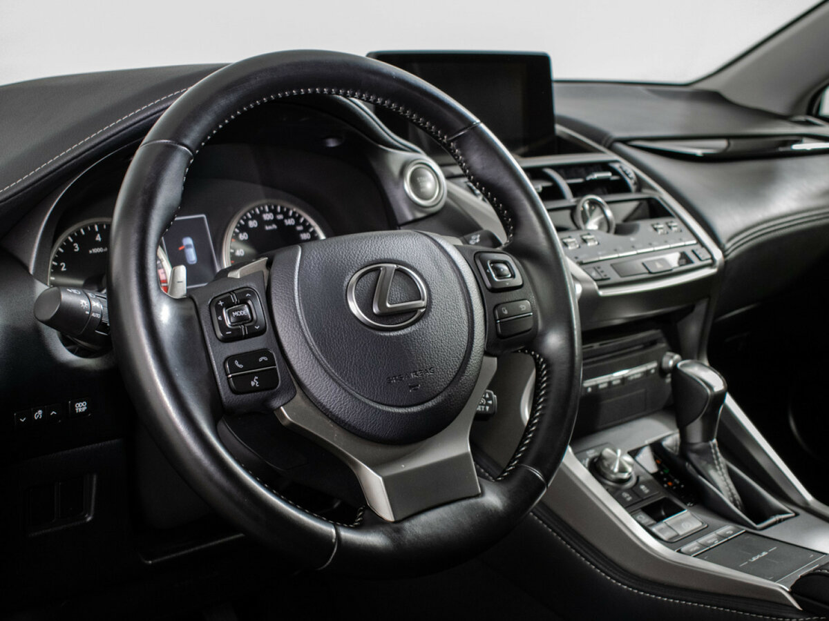 Lexus NX 200 I Рестайлинг, 2020 Фото №16