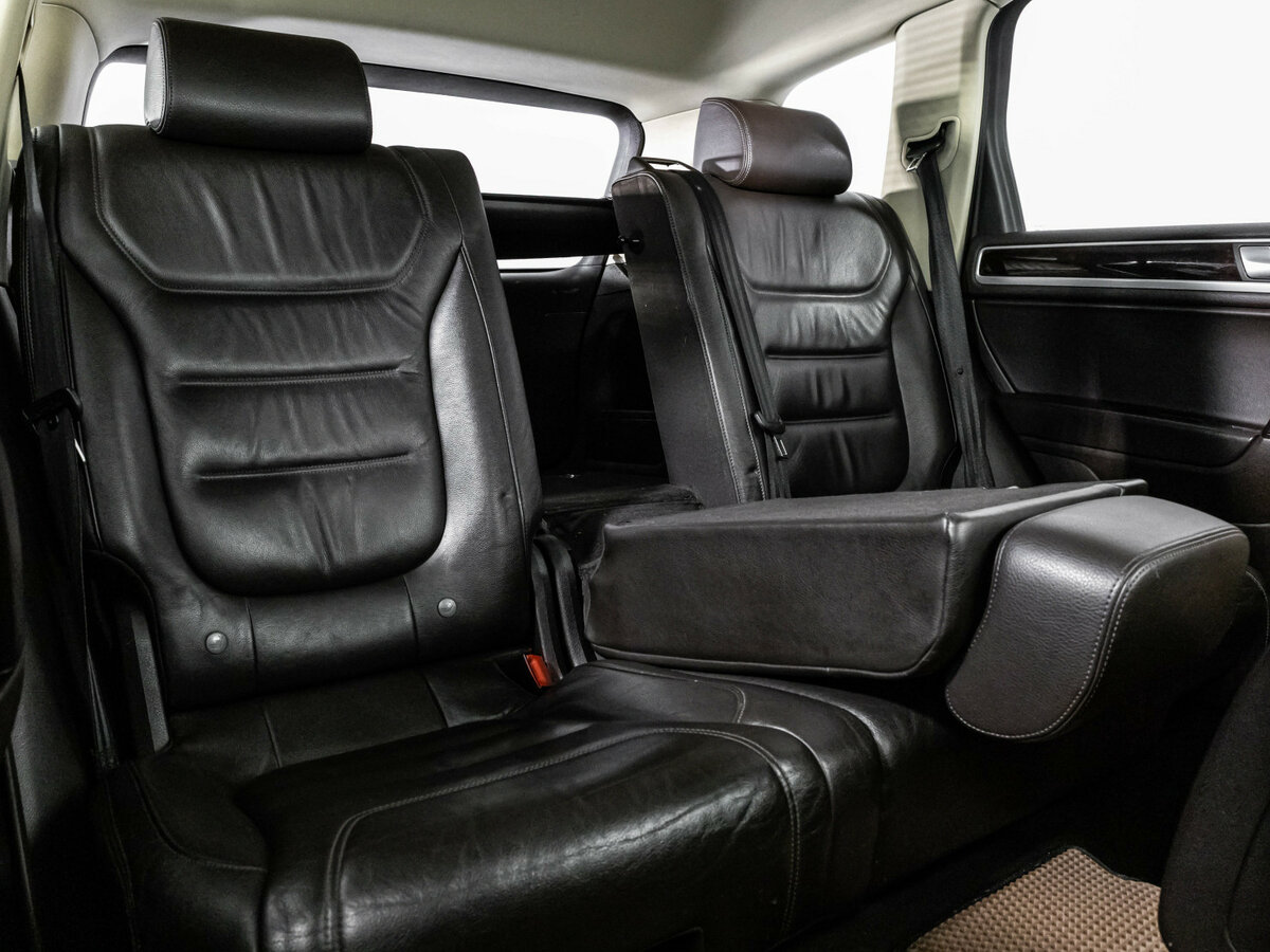 Volkswagen Touareg II, 2012 Фото №18