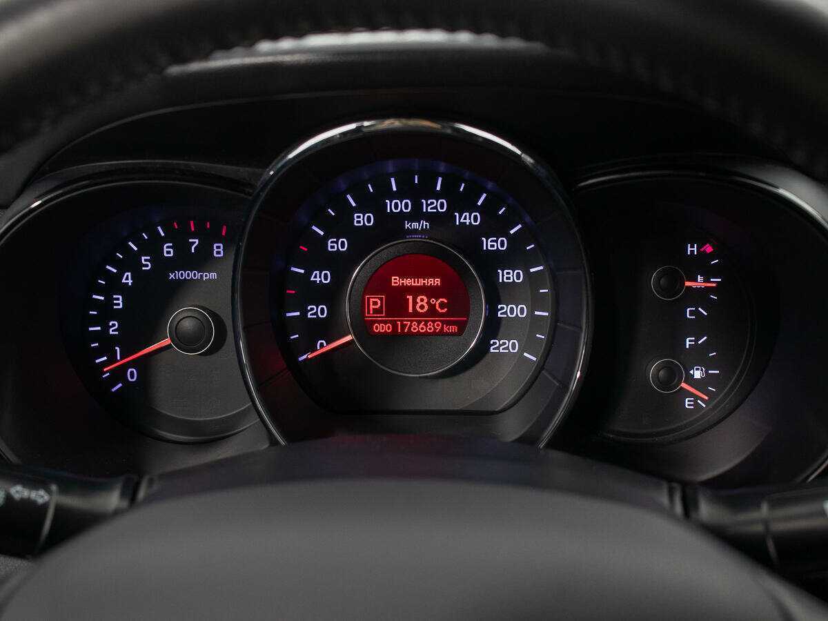 Kia Rio 4-speed, 2012 Фото №12