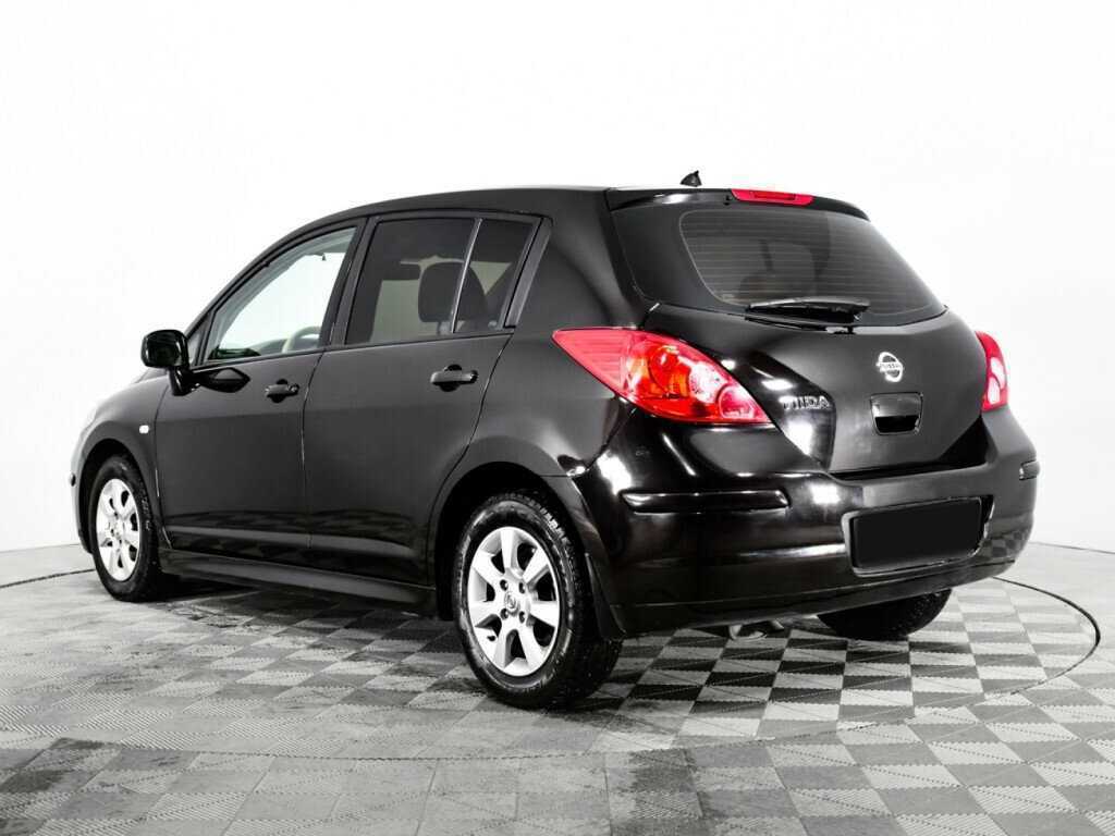 Nissan Tiida, 2011 Фото №7