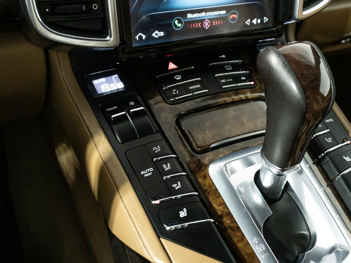 Porsche Cayenne II (958), 2011 Фото №18