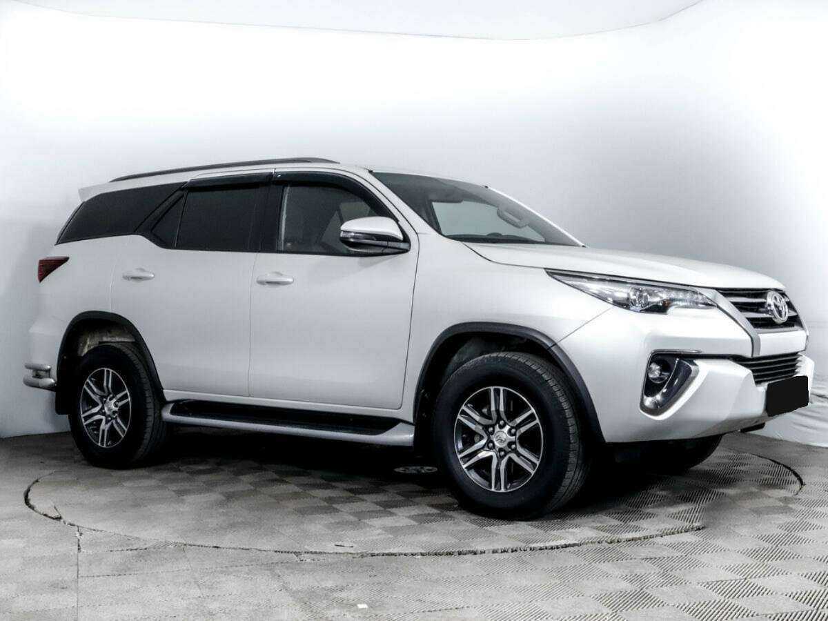 Toyota Fortuner, 2017 Фото №3