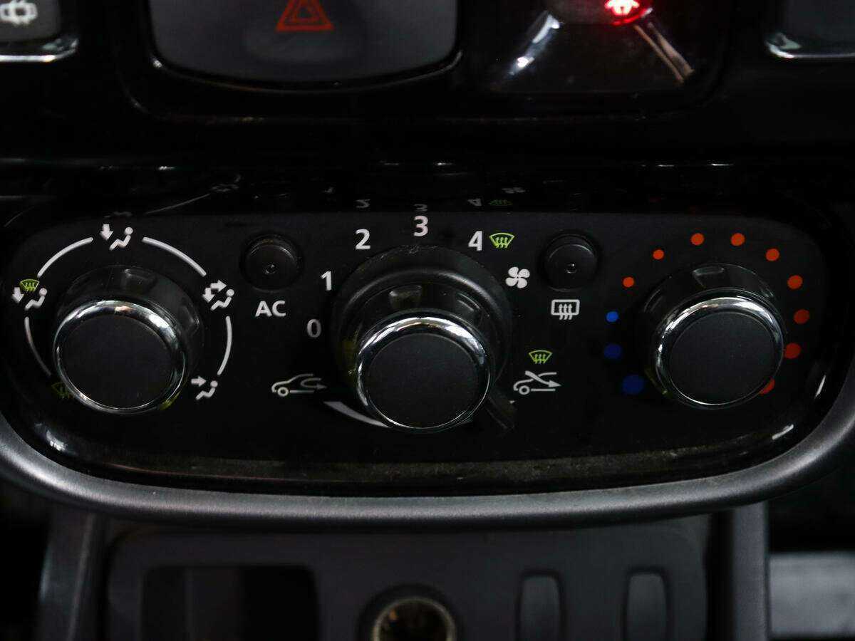 Renault Duster, 2012 Фото №16