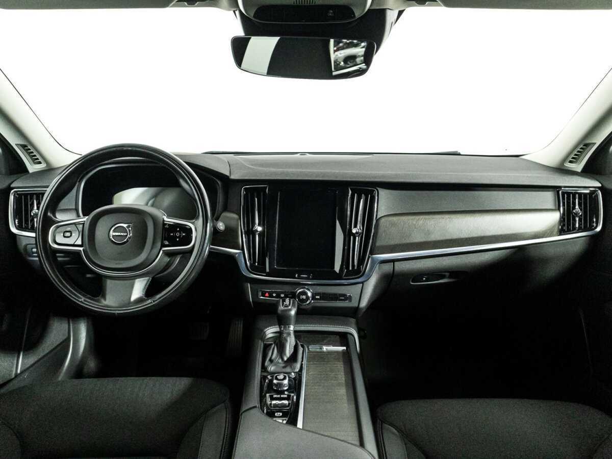 Volvo V90 Cross Country, 2019 Фото №13