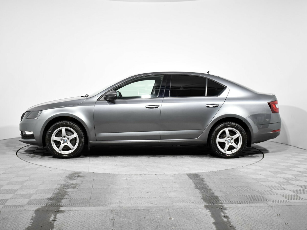 Skoda Octavia III (A7) Рестайлинг, 2020 Фото №8