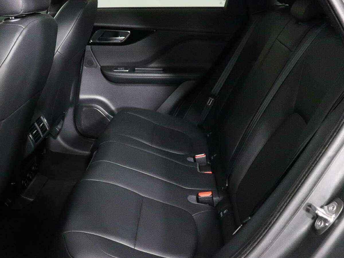 Jaguar F-Pace, 2020 Фото №8